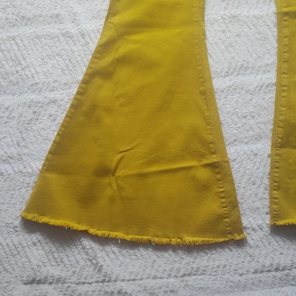 Home Folk Mustard Yellow Wide Flare Women's Pants Size 12 NWT Bell bottom - Picture 2 of 16